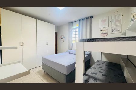 Casa à venda com 2000m², 3 quartos e 3 vagasQuarto