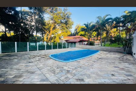 Casa à venda com 2000m², 3 quartos e 3 vagasÁrea comum