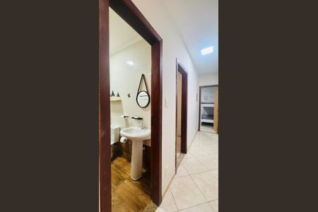 Casa à venda com 2000m², 3 quartos e 3 vagasBanheiro