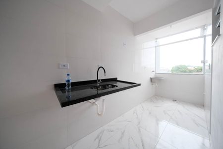 Sala/Cozinha de apartamento para alugar com 1 quarto, 65m² em Vila Marieta, São Paulo