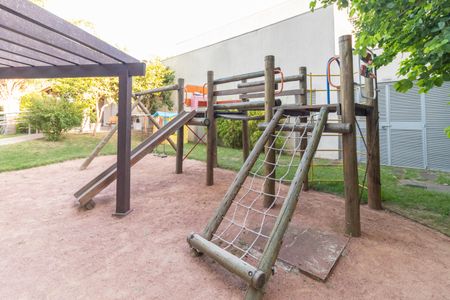 Apartamento à venda com 75m², 3 quartos e 2 vagas Apartamento à venda com 75m², 3 quartos e 2 vagasÁrea comum - Playground