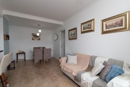 Sala de apartamento à venda com 3 quartos, 75m² em Partenon, Porto Alegre