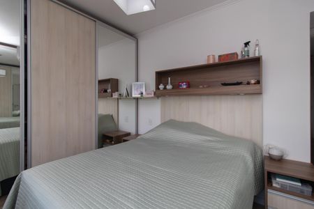 Apartamento à venda com 75m², 3 quartos e 2 vagas Apartamento à venda com 75m², 3 quartos e 2 vagasQuarto 2