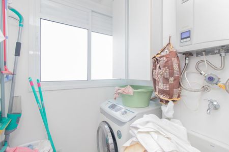 Apartamento à venda com 75m², 3 quartos e 2 vagas Apartamento à venda com 75m², 3 quartos e 2 vagasÁrea de Serviço