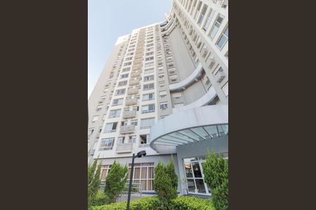 Apartamento à venda com 75m², 3 quartos e 2 vagas Apartamento à venda com 75m², 3 quartos e 2 vagasFachada