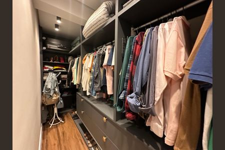 Apartamento à venda com 87m², 3 quartos e 2 vagasCloset da suíte 3