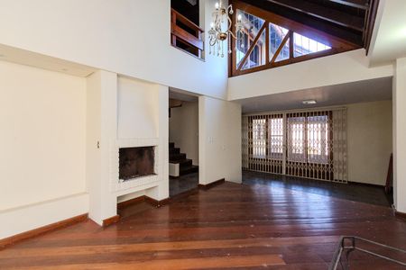 Casa à venda com 280m², 3 quartos e 3 vagas Casa à venda com 280m², 3 quartos e 3 vagasSala