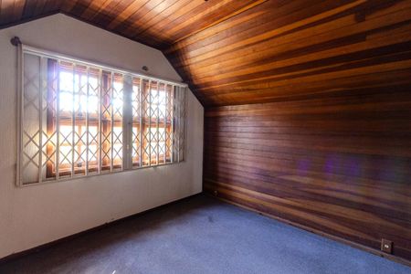 Casa à venda com 280m², 3 quartos e 3 vagas Casa à venda com 280m², 3 quartos e 3 vagasCobertura