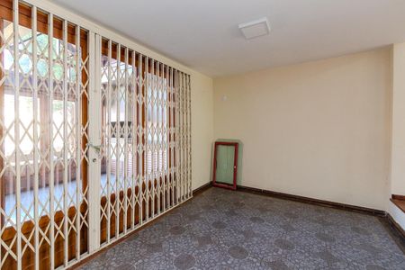 Sala de casa à venda com 3 quartos, 280m² em Cristal, Porto Alegre