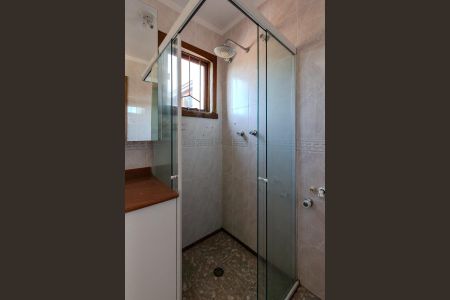 Casa à venda com 280m², 3 quartos e 3 vagas Casa à venda com 280m², 3 quartos e 3 vagasBanheiro Suíte