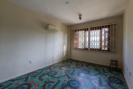 Casa à venda com 280m², 3 quartos e 3 vagas Casa à venda com 280m², 3 quartos e 3 vagasQuarto 2