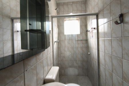 Casa à venda com 250m², 3 quartos e 3 vagas Casa à venda com 250m², 3 quartos e 3 vagasBanheiro Social