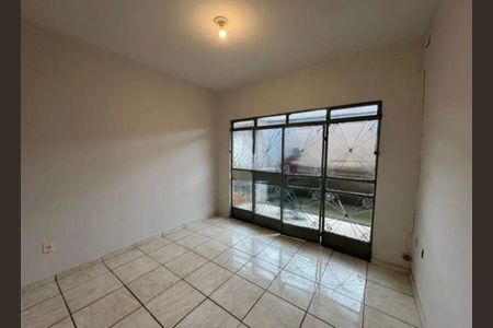 Casa para alugar com 3 quartos, 150m² em Água Branca, Contagem