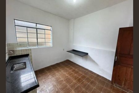Casa para alugar com 3 quartos, 150m² em Água Branca, Contagem