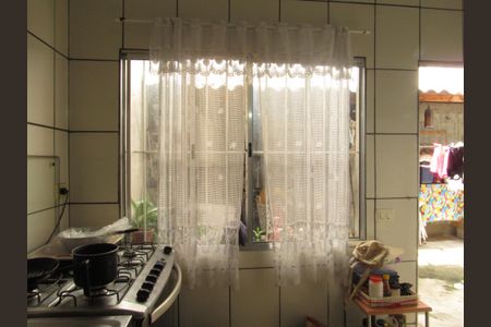 Casa à venda com 198m², 2 quartos e 2 vagasCozinha