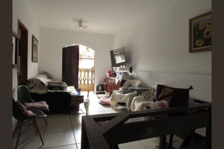 Sala de casa à venda com 2 quartos, 198m² em Santa Maria, Osasco