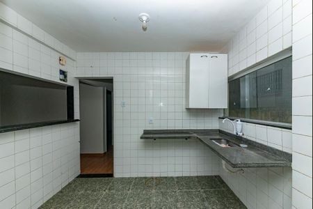 Apartamento à venda com 73m², 2 quartos e 1 vagaCozinha