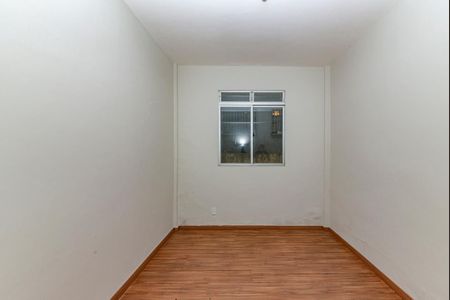 Apartamento à venda com 73m², 2 quartos e 1 vagaQuarto 2