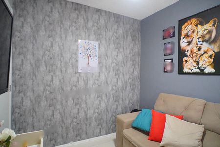 Sala de apartamento à venda com 2 quartos, 40m² em Santa Fé, Porto Alegre