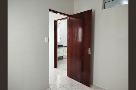 Casa para alugar com 47m², 2 quartos e sem vagaQuarto1