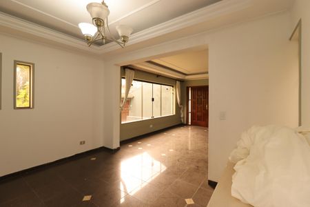 Casa para alugar com 470m², 3 quartos e 6 vagasSala da Lareira