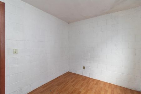 Quarto 2 de apartamento à venda com 2 quartos, 40m² em Campo Novo, Porto Alegre