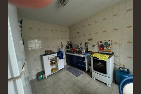 Casa à venda com 275m², 2 quartos e 1 vagaFoto 04