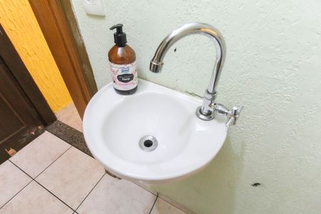 Casa à venda com 225m², 3 quartos e 3 vagas Casa à venda com 225m², 3 quartos e 3 vagasLavabo