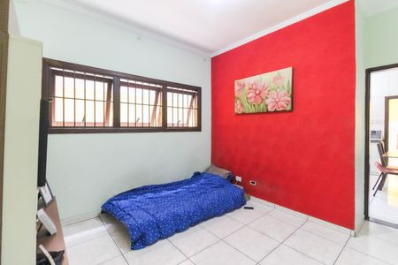 Sala de casa à venda com 4 quartos, 225m² em Parque Cruzeiro do Sul, São Paulo