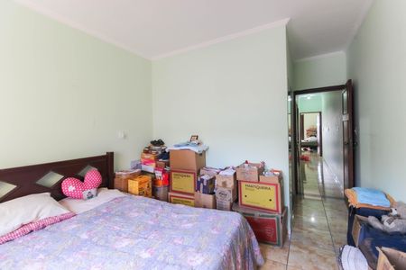 Casa à venda com 225m², 3 quartos e 3 vagas Casa à venda com 225m², 3 quartos e 3 vagasQuarto 3 - Suíte