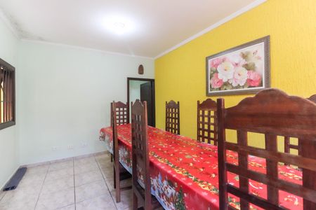 Sala de casa à venda com 4 quartos, 225m² em Parque Cruzeiro do Sul, São Paulo
