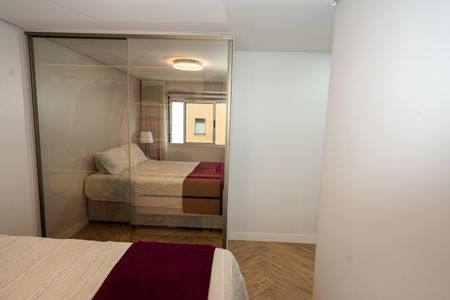 Quarto de apartamento à venda com 1 quarto, 45m² em Petrópolis, Porto Alegre