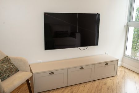 Sala de apartamento à venda com 1 quarto, 45m² em Petrópolis, Porto Alegre