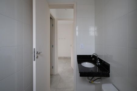 Apartamento à venda com 43m², 2 quartos e 1 vaga Apartamento à venda com 43m², 2 quartos e 1 vagaBanheiro
