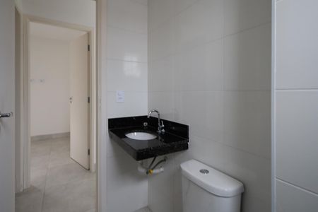 Apartamento à venda com 43m², 2 quartos e 1 vaga Apartamento à venda com 43m², 2 quartos e 1 vagaBanheiro