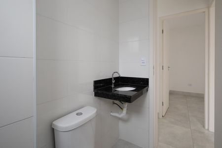 Apartamento à venda com 45m², 2 quartos e 1 vaga Apartamento à venda com 45m², 2 quartos e 1 vagaBanheiro