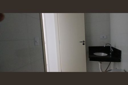 Banheiro de apartamento à venda com 1 quarto, 35m² em Vila Maria Alta, São Paulo