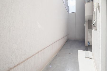 Apartamento à venda com 57m², 2 quartos e 1 vaga Apartamento à venda com 57m², 2 quartos e 1 vagaQuintal