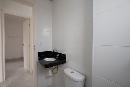 Apartamento à venda com 45m², 2 quartos e 1 vaga Apartamento à venda com 45m², 2 quartos e 1 vagaBanheiro