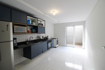 Cozinha de casa à venda com 2 quartos, 84m² em Vila Polopoli, São Paulo