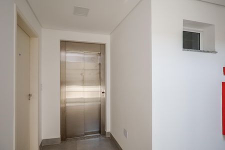 Apartamento à venda com 30m², 1 quarto e sem vaga Apartamento à venda com 30m², 1 quarto e sem vagaÁrea comum