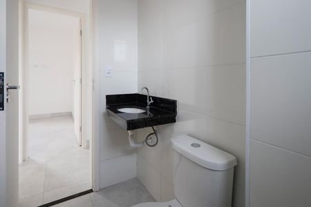 Apartamento à venda com 43m², 2 quartos e 1 vaga Apartamento à venda com 43m², 2 quartos e 1 vagaBanheiro