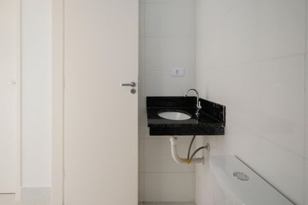 Banheiro de apartamento à venda com 1 quarto, 31m² em Vila Maria Alta, São Paulo