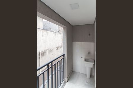 Apartamento à venda com 42m², 2 quartos e 1 vaga Apartamento à venda com 42m², 2 quartos e 1 vagaÁrea de Serviço e Varanda