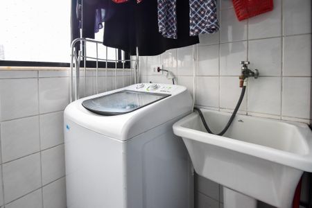 Apartamento à venda com 58m², 2 quartos e 2 vagaslavanderia