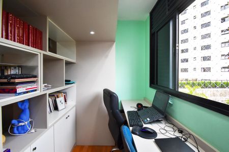 Apartamento à venda com 58m², 2 quartos e 2 vagasquarto 2