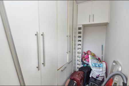 Apartamento à venda com 66m², 2 quartos e 1 vaga Apartamento à venda com 66m², 2 quartos e 1 vagaQuarto de Serviço