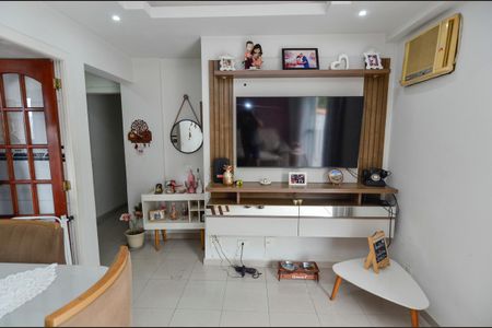 Apartamento à venda com 66m², 2 quartos e 1 vaga Apartamento à venda com 66m², 2 quartos e 1 vagaSala