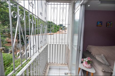 Apartamento à venda com 66m², 2 quartos e 1 vaga Apartamento à venda com 66m², 2 quartos e 1 vagaSala