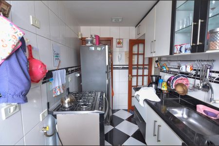 Apartamento à venda com 66m², 2 quartos e 1 vaga Apartamento à venda com 66m², 2 quartos e 1 vagaCozinha
